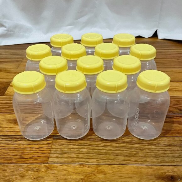 Medela 5 oz Milk Storage Bottles 14-Piece Lot - Picture 1 of 3